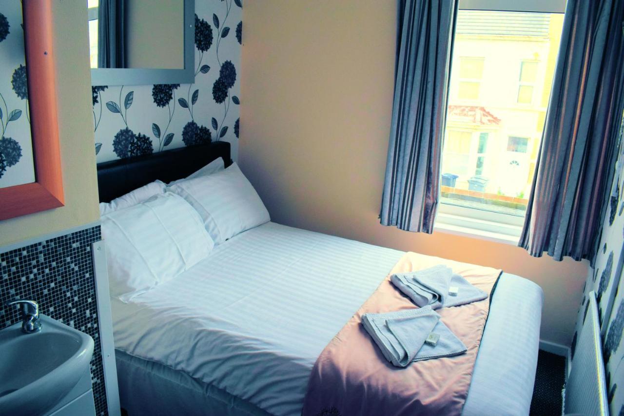 The Clarendon Hotel Blackpool Exteriör bild