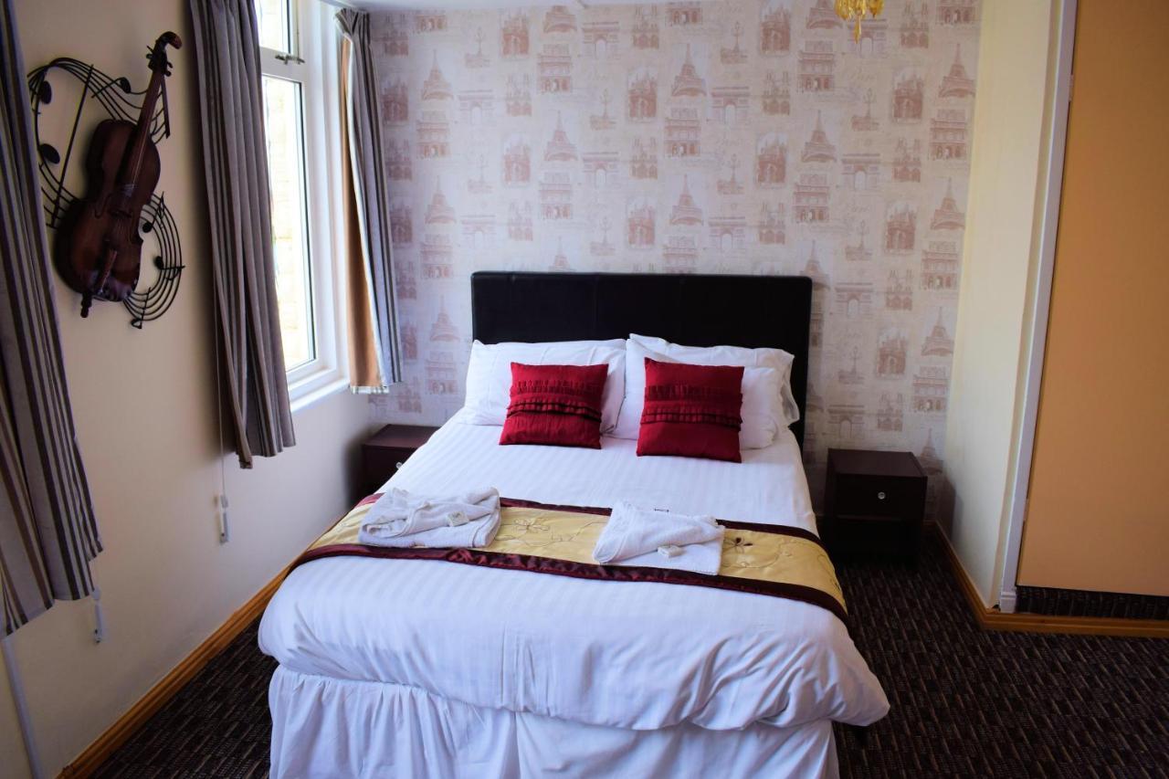 The Clarendon Hotel Blackpool Exteriör bild