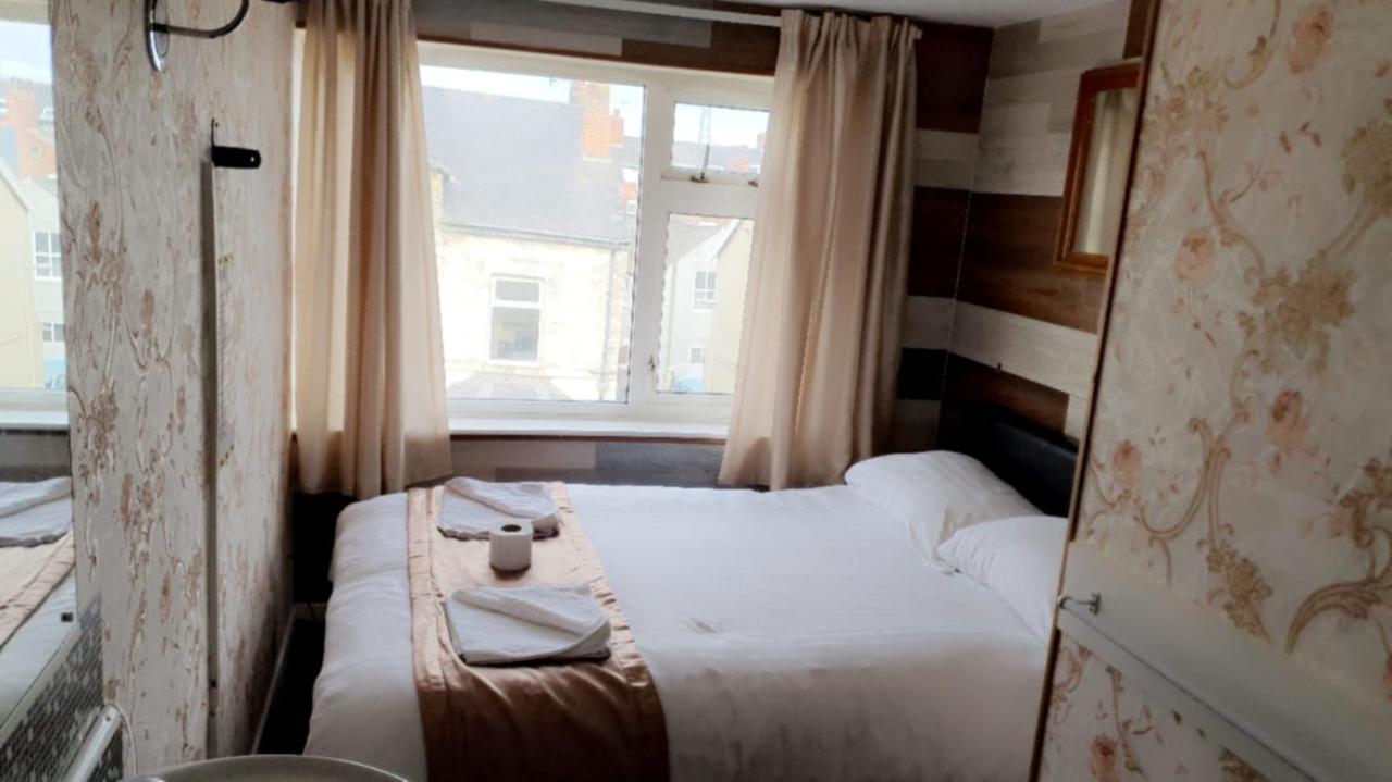 The Clarendon Hotel Blackpool Exteriör bild